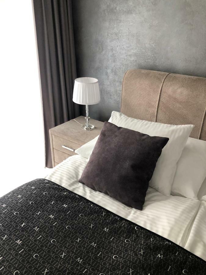 براغ Luxury Apartment With Private Garden المظهر الخارجي الصورة