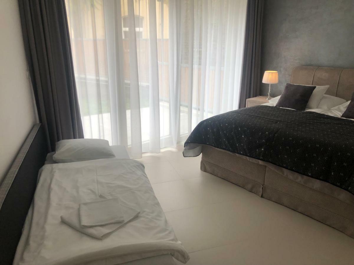 براغ Luxury Apartment With Private Garden المظهر الخارجي الصورة